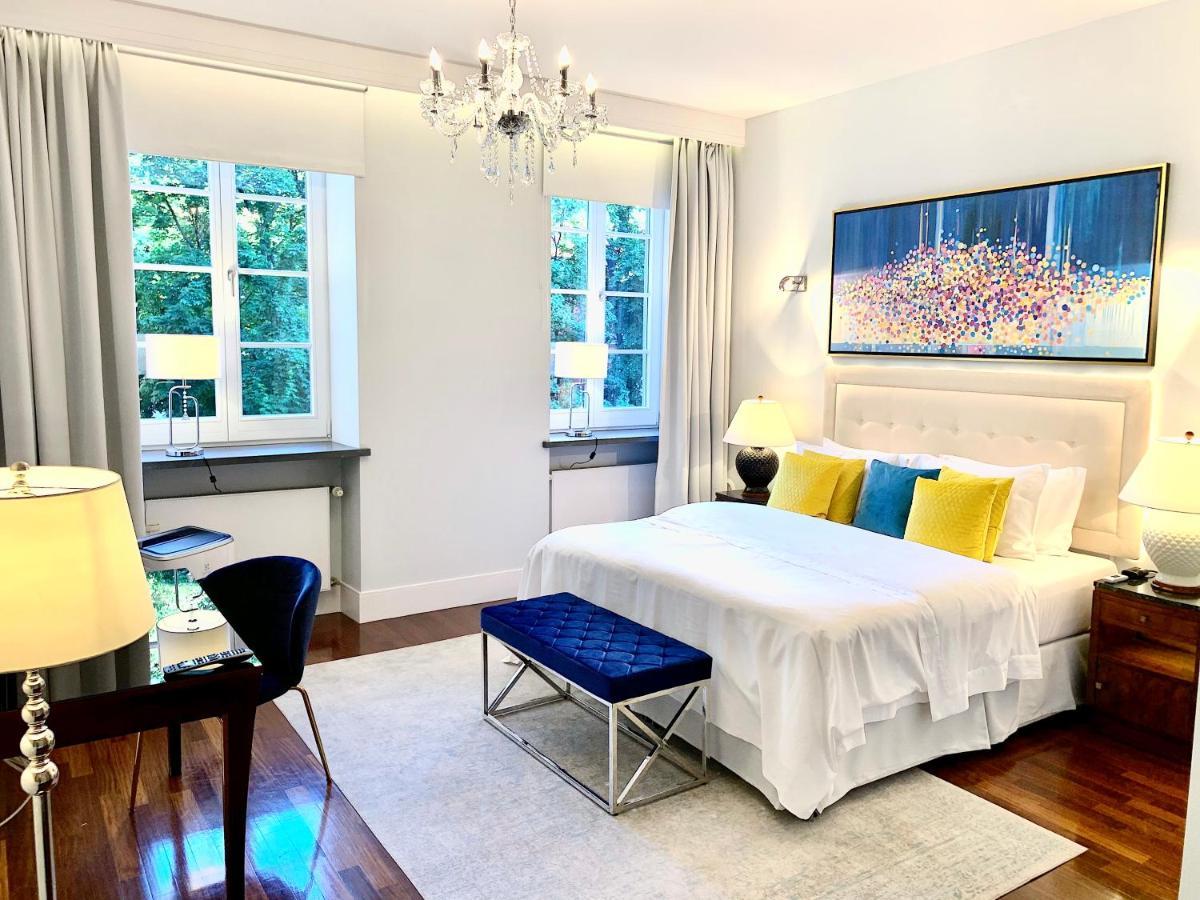 Mondrian Luxury Suites & Apartments Market Square I Варшава Экстерьер фото