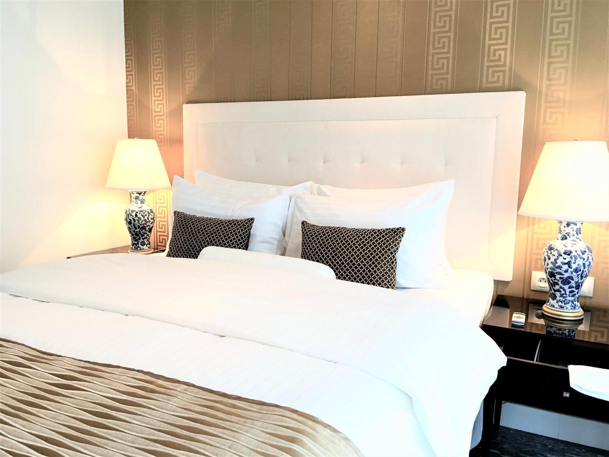 Mondrian Luxury Suites & Apartments Market Square I Варшава Номер фото