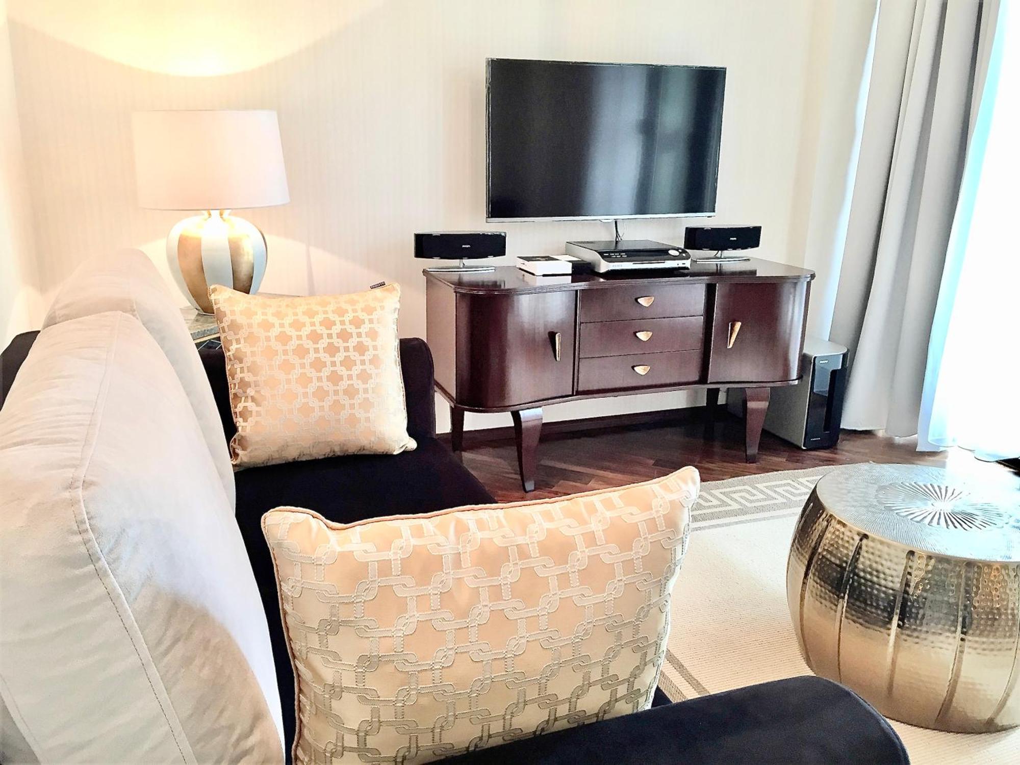 Mondrian Luxury Suites & Apartments Market Square I Варшава Номер фото