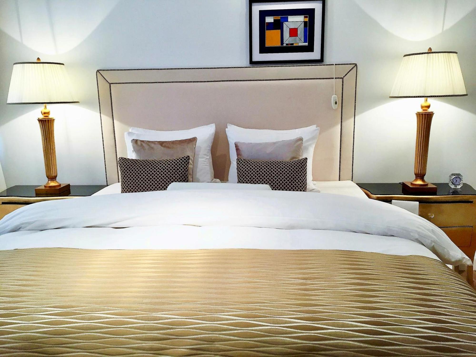 Mondrian Luxury Suites & Apartments Market Square I Варшава Номер фото